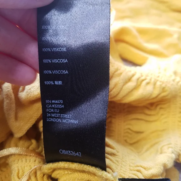 Urban Outfitters Off Shoulder Puff Sleeve Mustard Yellow Crop Top Small - Picture 2 of 5